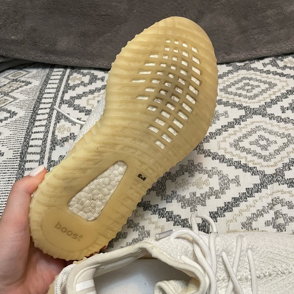 Adidas Yeezy Boosts - Picture 9 of 16